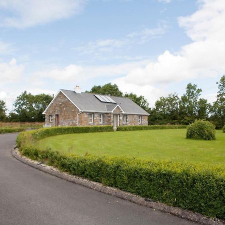 Inviting 4-Bed House In Strokestown Villa Kültér fotó
